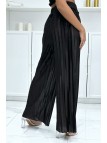 Pantalon palazzo plissé noir satiné