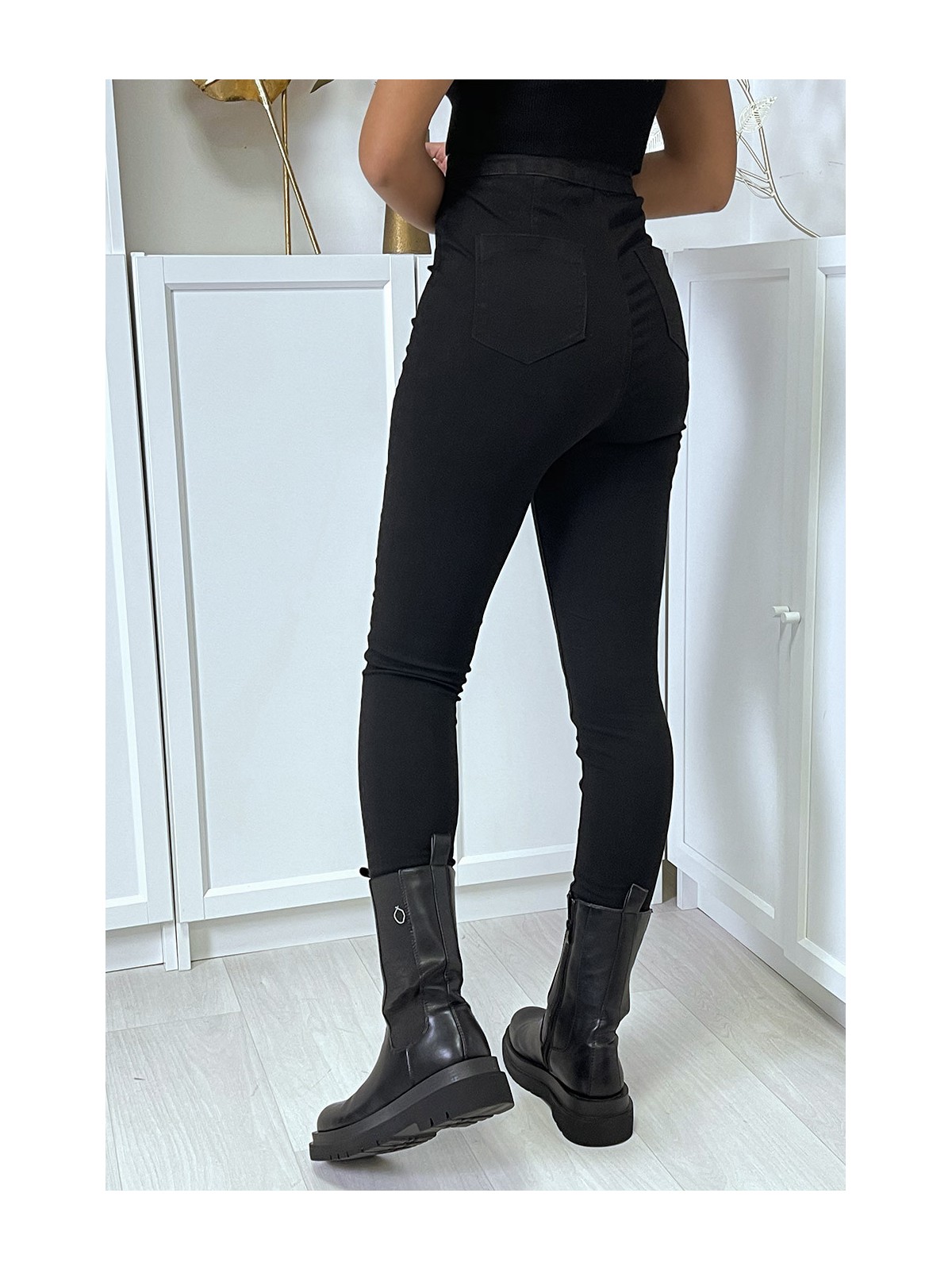 Jean slim noir taille haute avec poches arrières - 5