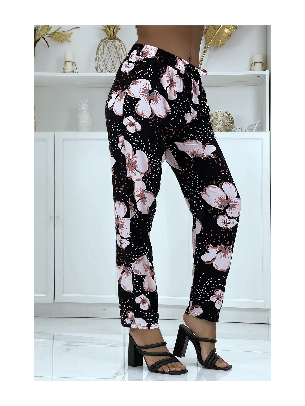 Pantalon fluide rose à motif floral B-60 - 6