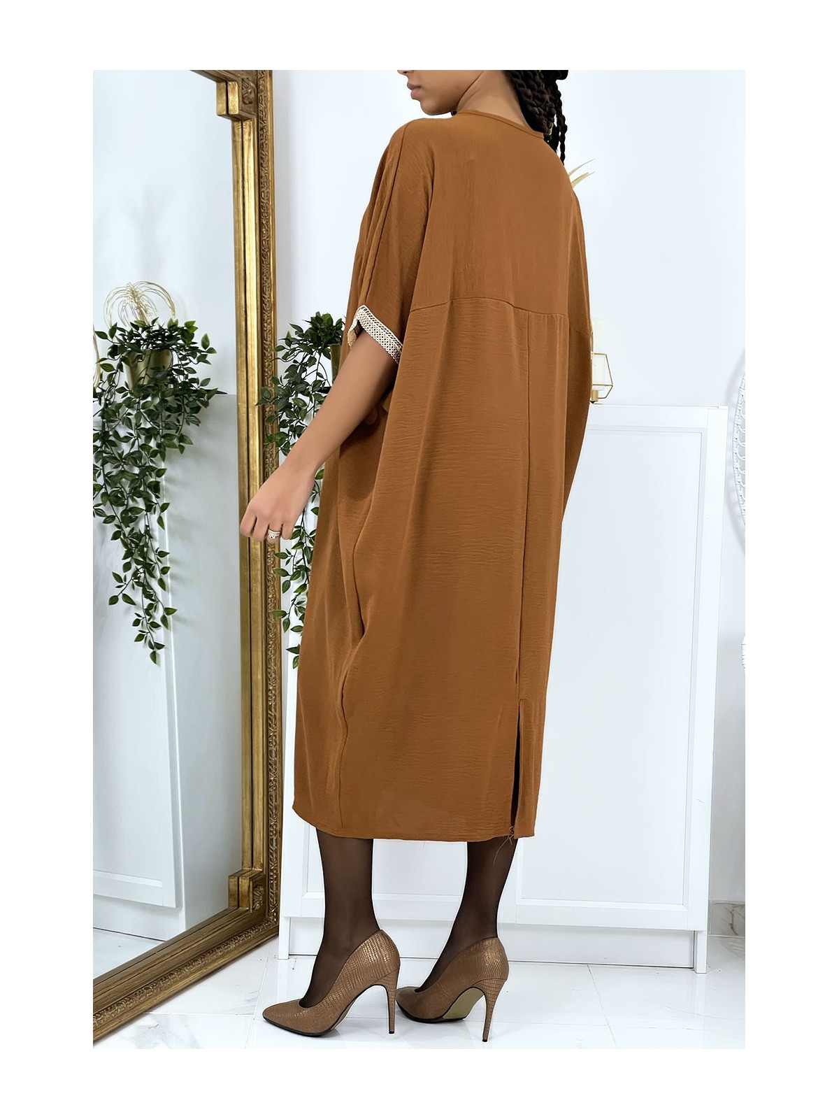 Robe tunique over size marron vol V avec dentelle - 5