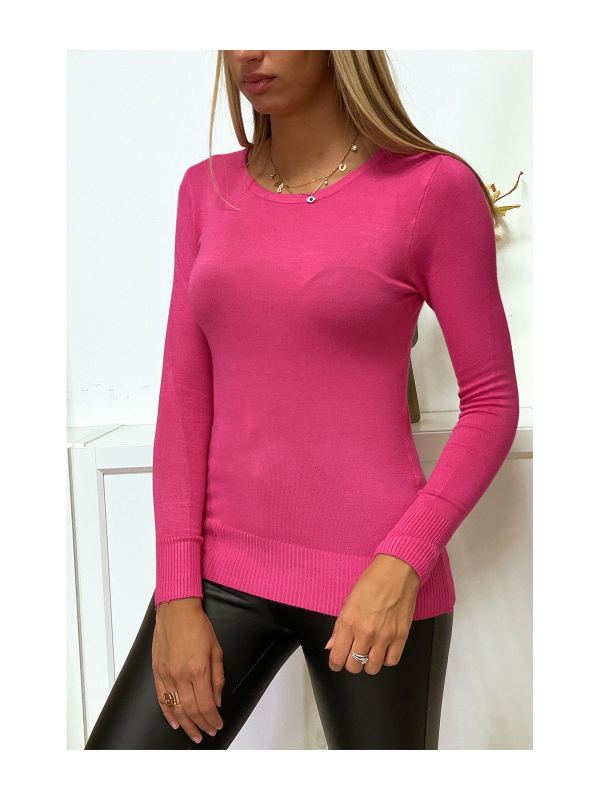 Pull fuchsia col rond en maille tricot très extensible et très doux - 3