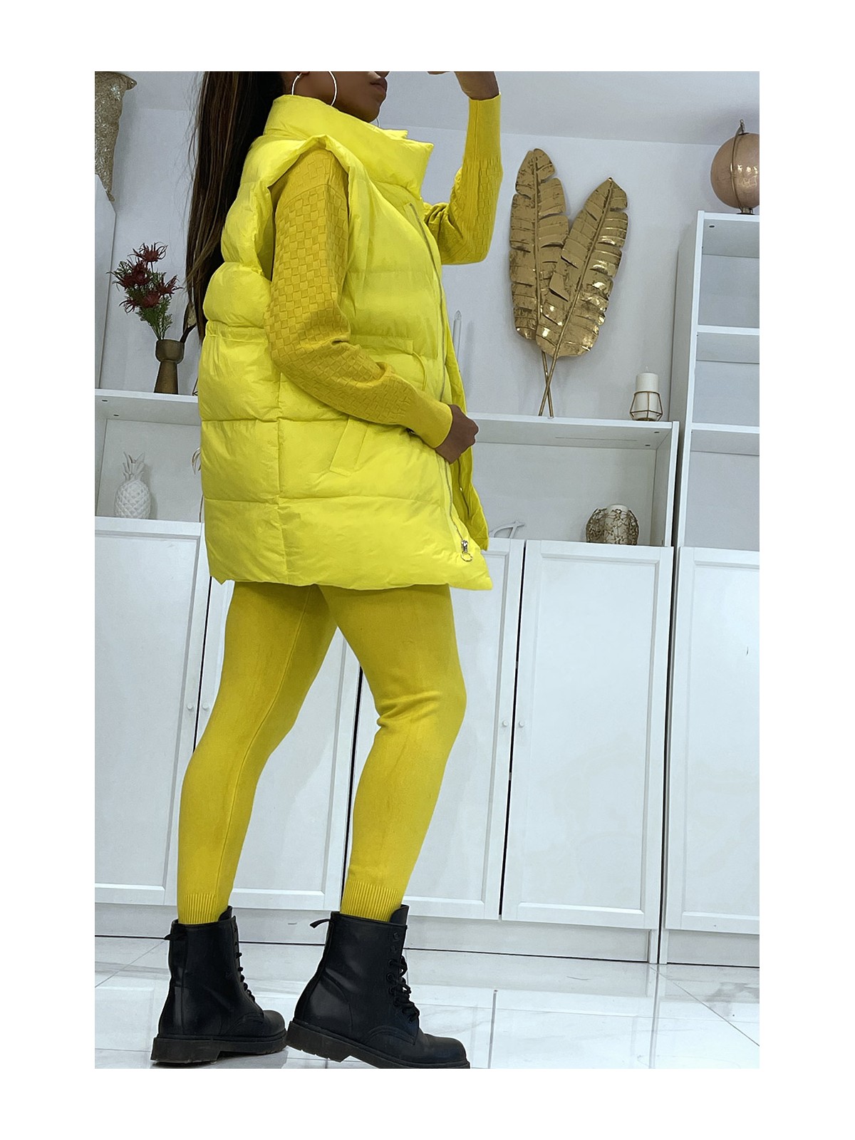 Ensemble d'hiver 3 pièces jaune doudoune et jogging côtelé

Style casual chic et cocooning - 3