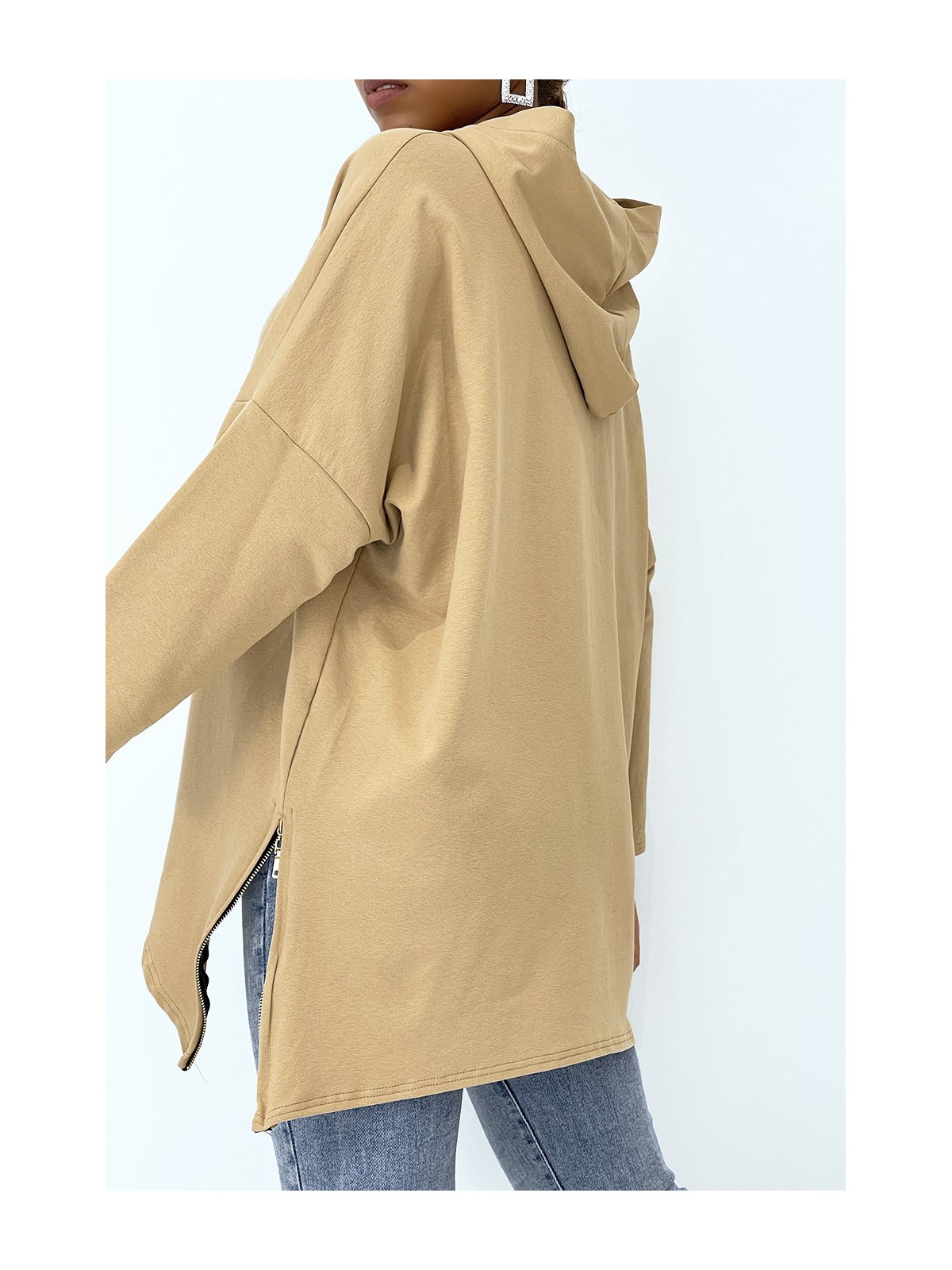 Sweat camel à capuche style asymétrique et loose avec fermeture sur le côté - 4