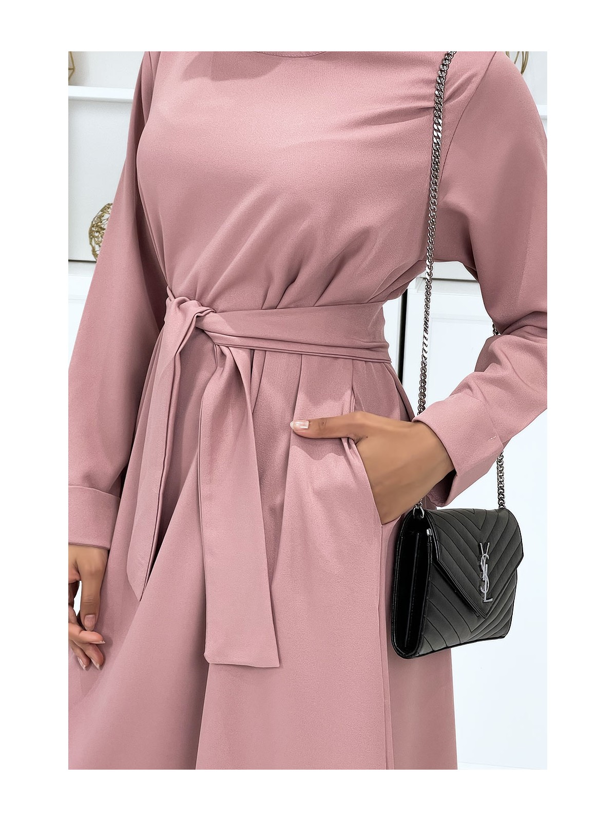 Longue abaya rose avec poches et ceinture - 4