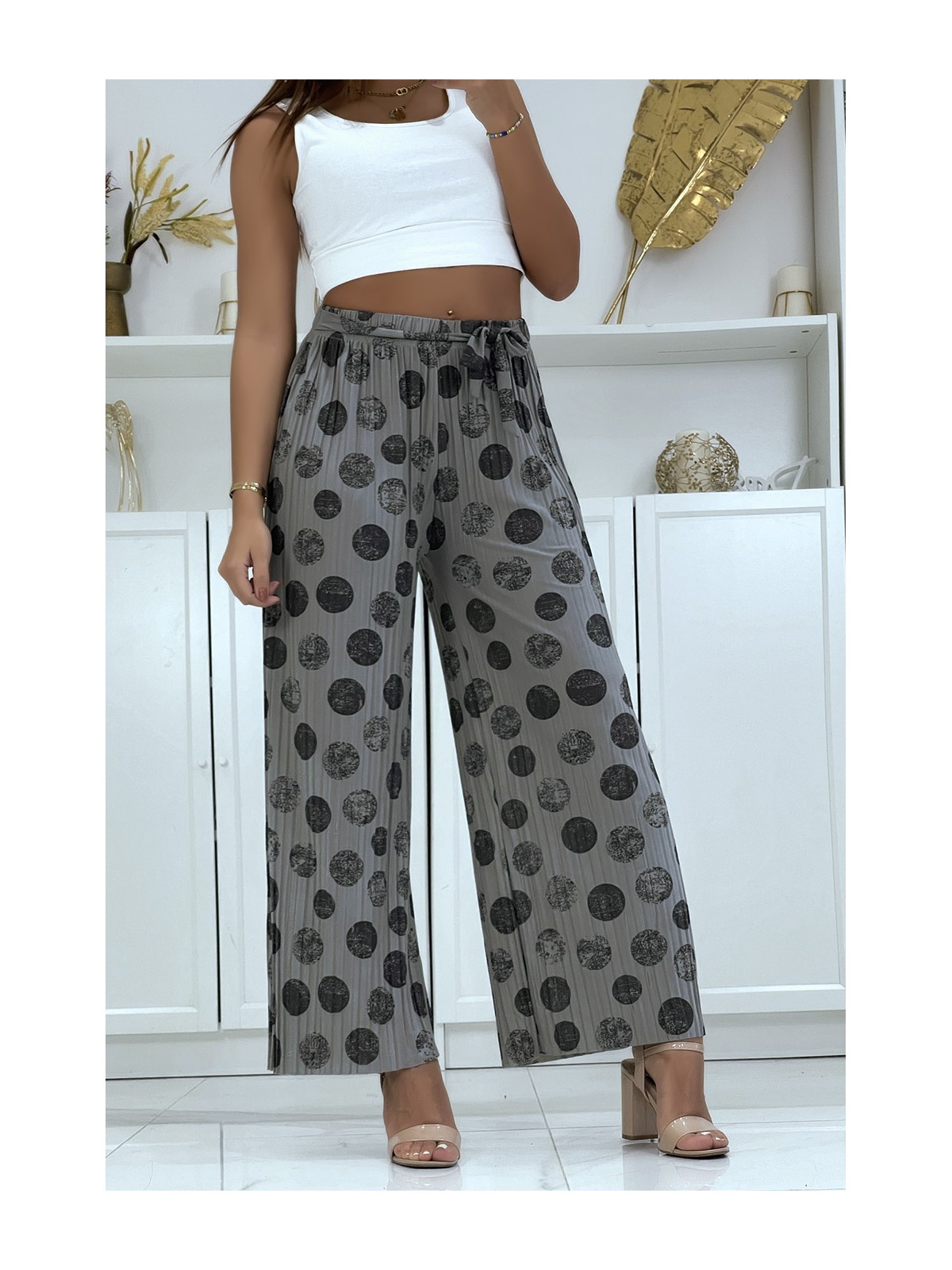 Pantalon palazzo plissé gris avec motif - 1