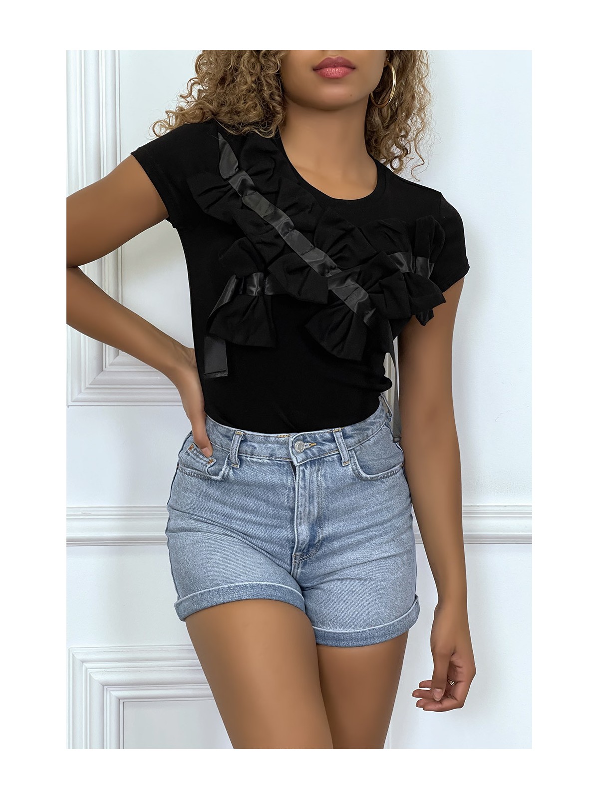 T-shirt noir manches courtes, avec des noeuds - 6