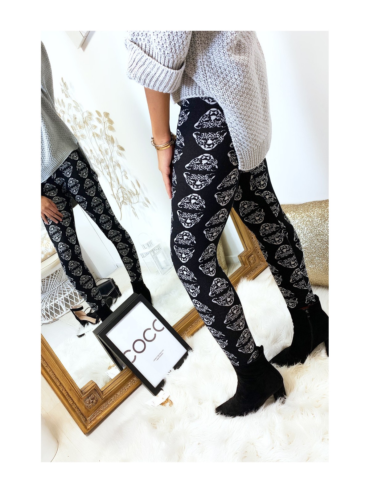 Legging d'hiver noir avec motifs tête de panthère en blanc. Style fashion. - 10